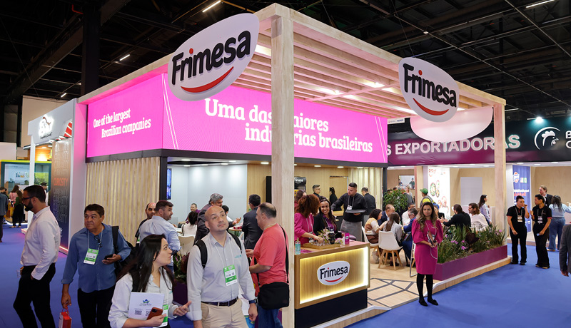 Frimesa marca presença no SIAVS 2026 e reforça posição de referência em carne suína